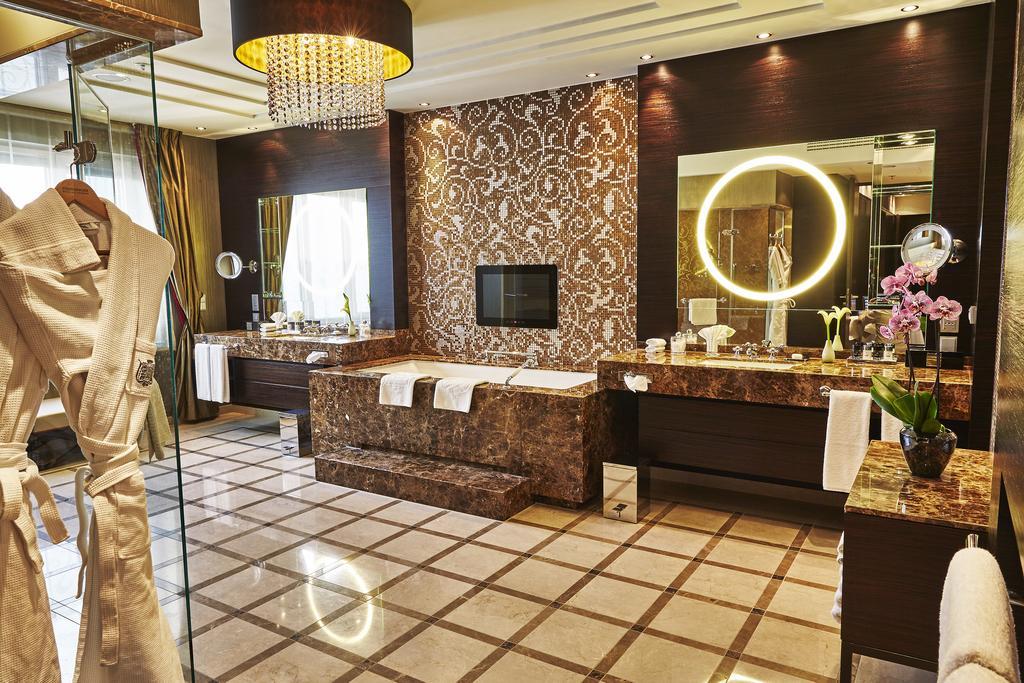 Hotel Steigenberger Icon Frankfurter Hof Frankfurt nad Mohanem Exteriér fotografie Bathroom